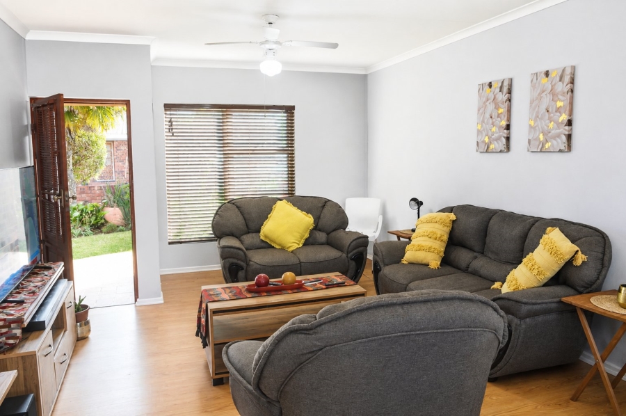 2 Bedroom Property for Sale in Flamwood North West